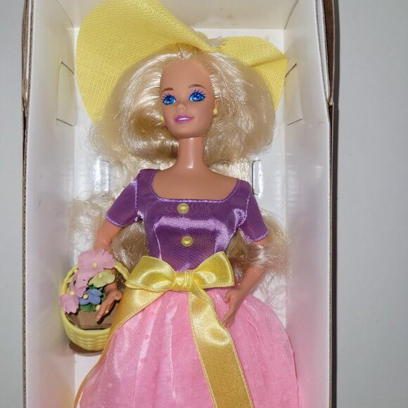 1995 Avon Spring Blossom Barbie - Exclusive Special Edition 15201 New NRFB - Picture 2 of 6